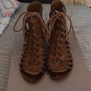 Bakers Chestnut Wedges